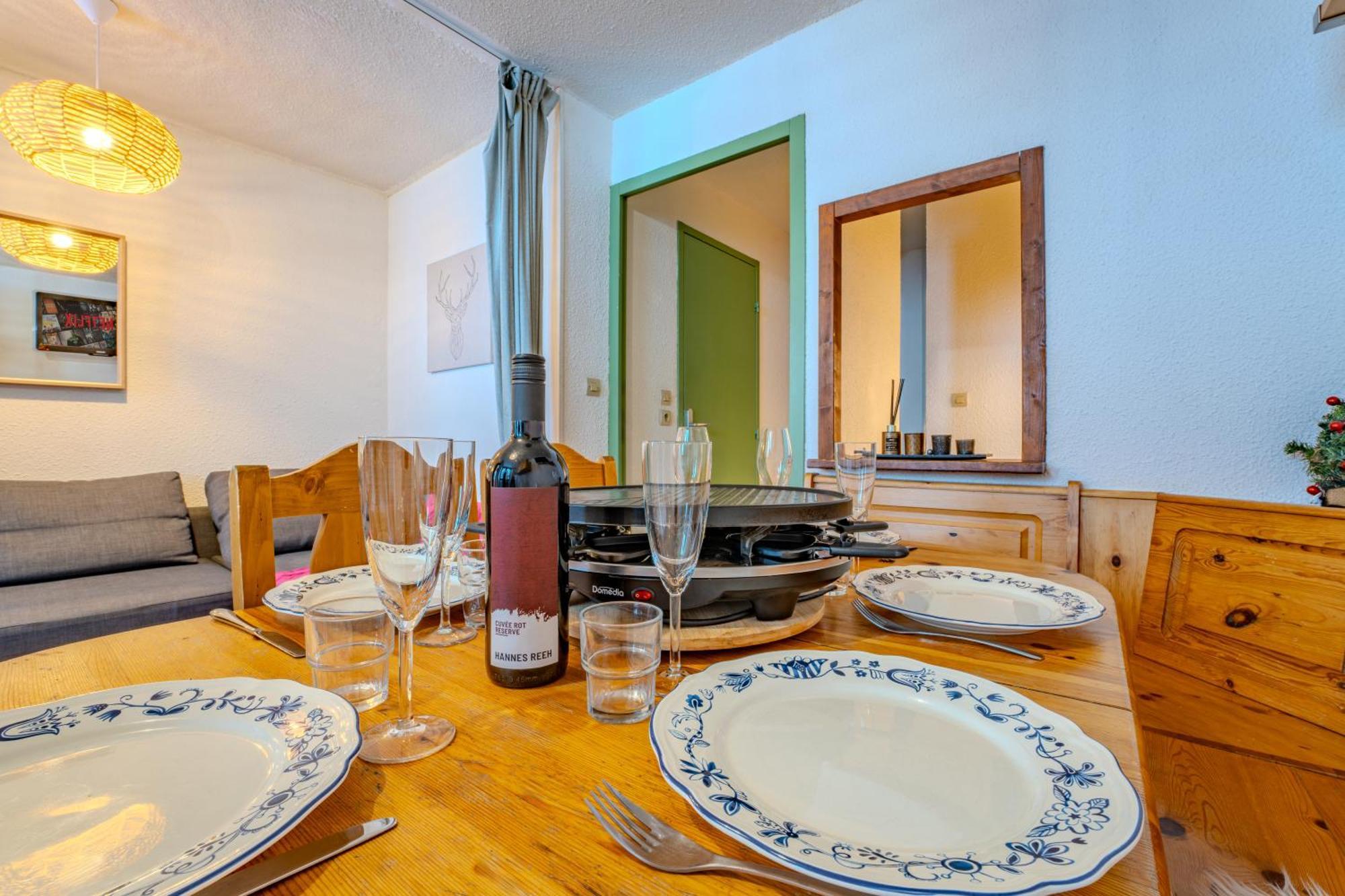 Apartment In-out, Heart Of Spacious Flat , Wifi A9